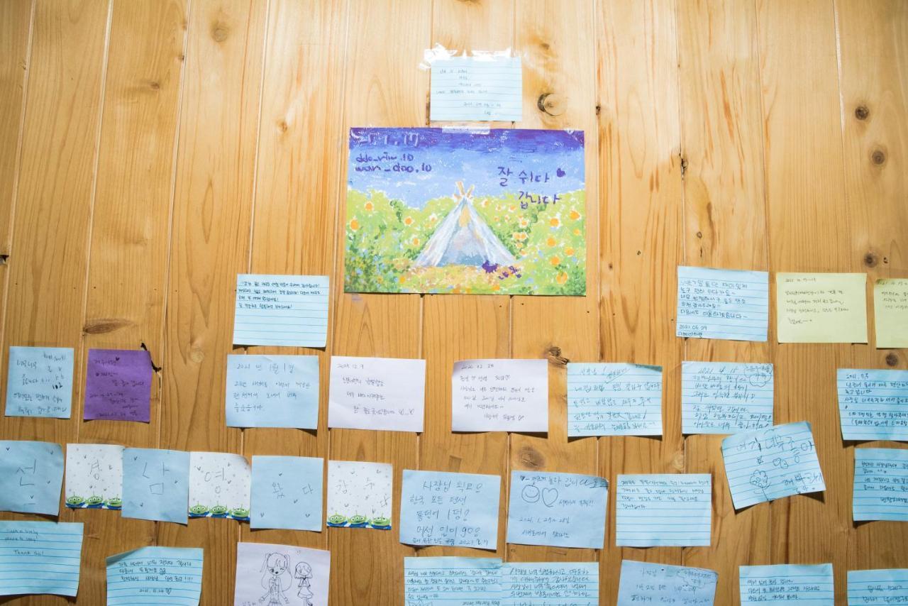 Jeju Sunflower Pension Seogwipo Eksteriør bilde